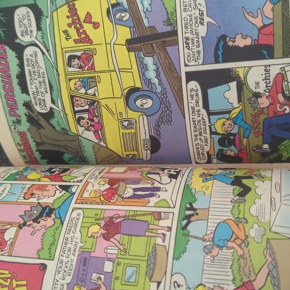 Betty & Veronica Comic - Set of 6 - Picture 3 of 4